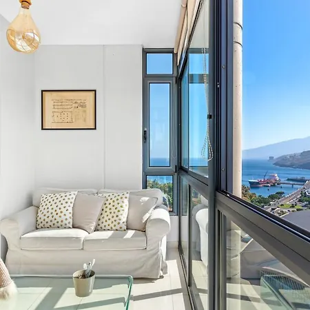 Luxury Flat In Skyscraper *