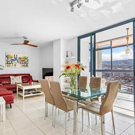 Luxury Flat In Skyscraper Apartment